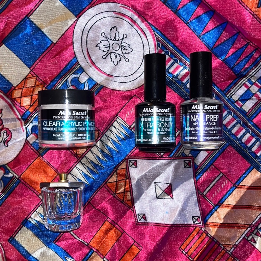 Mia’s Secret Acrylic/ Nail prep/ Xtrabond. Monomer Dish Included!!